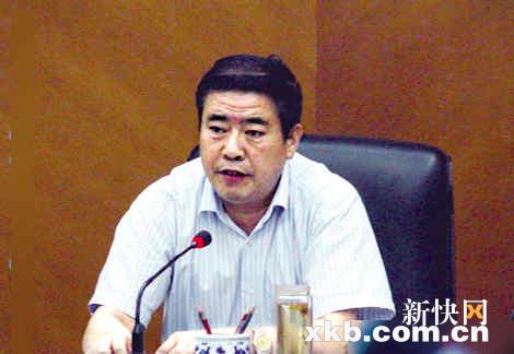 王敬瑞官场浮沉30年山西阳泉副市长写书《芝麻官悟语》一些人通过