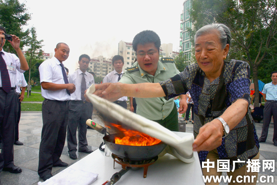 丰台区马家堡与右安门消防中队签订共建协议