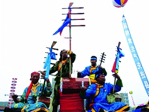 古族古老乐器四胡