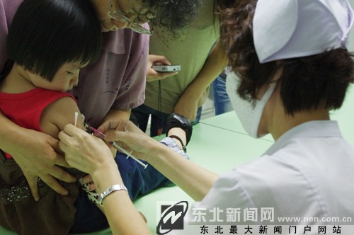接种后观察半小时辽宁133万儿童接种麻疹疫苗
