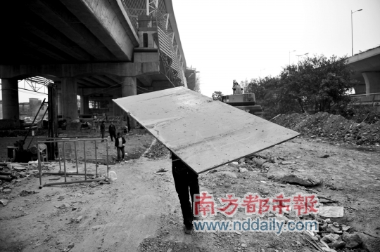 ���չ���ǹ�˳��վ����ʩ���豸�������裬����ֻ��������������ϡ� ʵϰ�� ���Ļ� �϶����� ���̽� ��