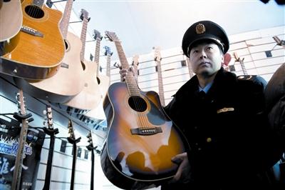 假雅马哈吉他卖高价