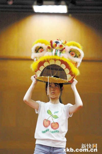 С��ʨ����