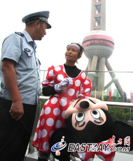 �ǹ�����ֶ�:����"�ֶ���һ��"��"����"����"è"
