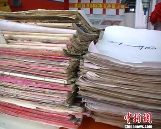 66岁老人率子孙三代做“活雷锋”15年如一日