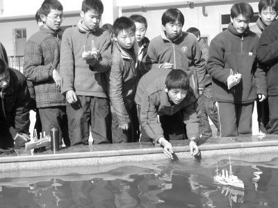 “双百分百”为中小学生