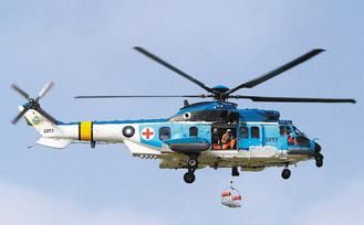 双台风夹击台湾 台军方待命救难直升机随时飞