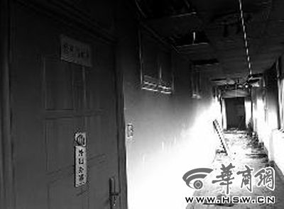 事发楼层 本报记者 潘京 摄