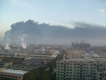 杭州萧山一座厂房发生火灾3名消防员殉职|消防