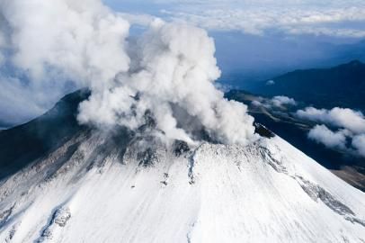 世界著名活火山波波卡特佩特火山近期活动频繁