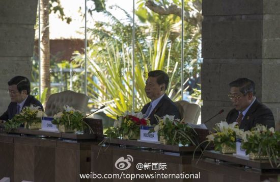 习近平主席7日在亚太经合组织领导人会议上