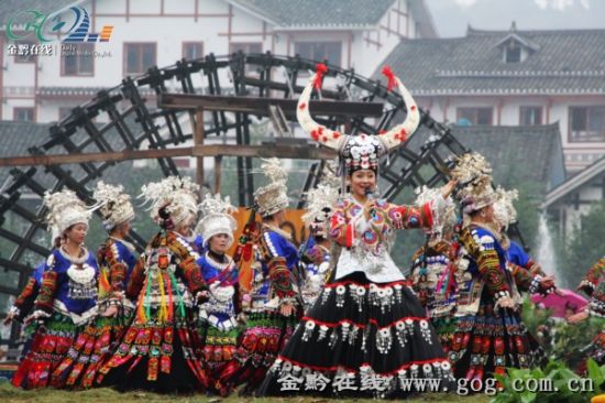2013年中国雷山苗年节盛大开幕着重展示非遗魅力