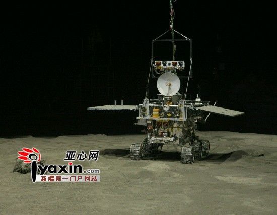 玉兔月球车曾在新疆做测试 在库姆塔格沙漠与