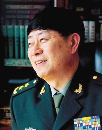 我军33位将军履新 北京兰州成都3军区变化较大