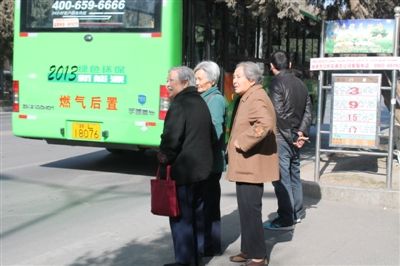哈密人口增长_新疆哈密图片
