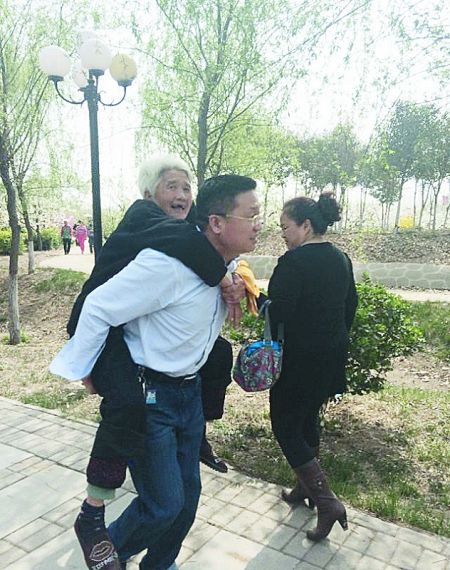 ����һ���ӡ���ĸ���滨���ں�����