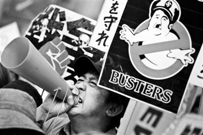 安倍何以强推解禁集体自卫权