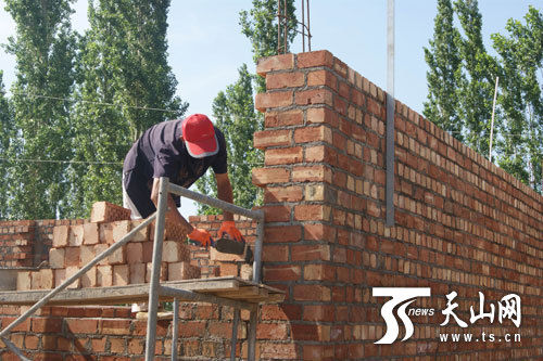 吉木萨尔县富民安居工程圆老百姓住房梦