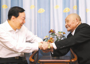 把好传统好作风一代一代传下去不断开创江苏各项事业发展新局面_新浪新闻