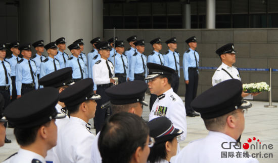 香港警务处长警队面对非法占中要迎难而上