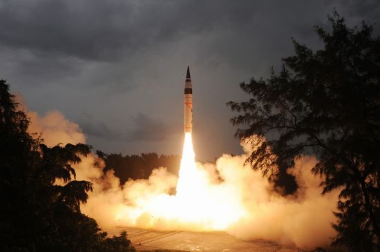 印度欢呼烈火5发射成功 性能垫底但能打遍中国