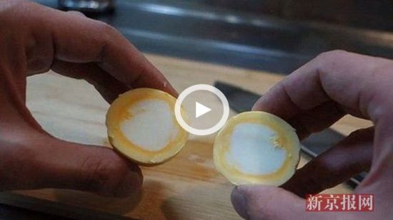 新技能!教你自制蛋黄在外蛋白在里的水煮蛋