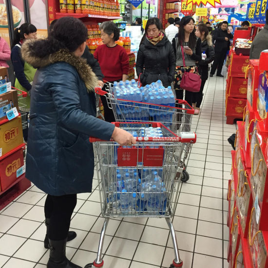 抢水 抢水