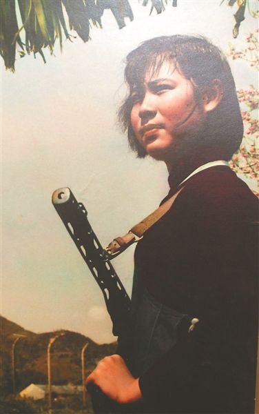 老照片里的帅哥<em>靓妹,你在哪里</em>_新浪新闻