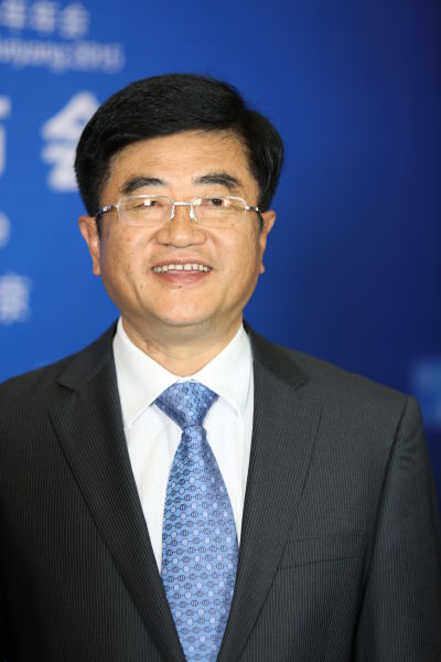 慕德贵:贵州走出一条发展与保护双赢的新路|生态文明贵阳国际论坛_新