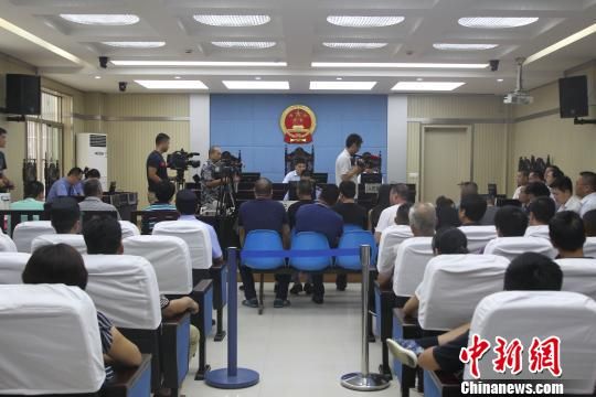 淮阴法院开审虚开增值税发票大案 涉案达2.19