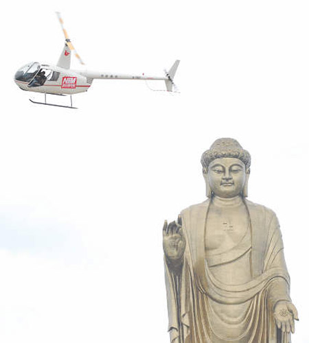 208米高世界第一大佛在河南佛泉寺开光(图)