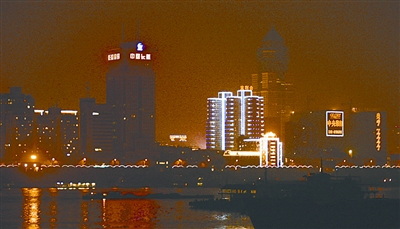 武汉5年来首次因缺电关闭景观灯(组图)