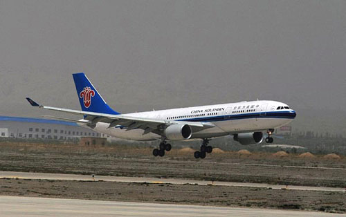 广州至喀什航班开通 为目前最长国内航线(图)