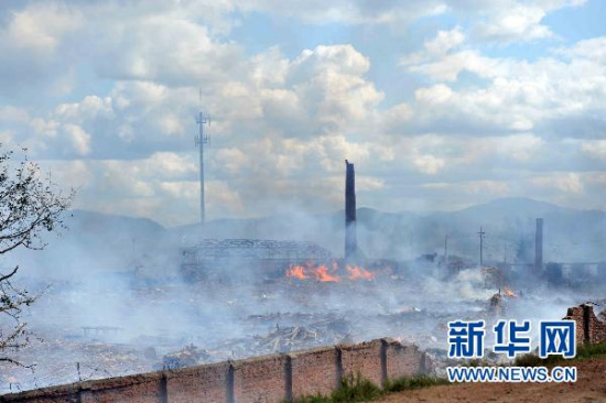 黑龙江伊春鞭炮厂爆炸事故已致2死22伤(组图)