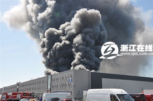 波兰华商聚集地一仓库失火