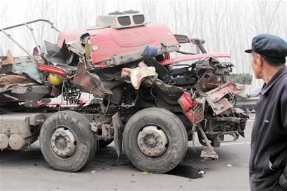 �����Ѿ�Ť��