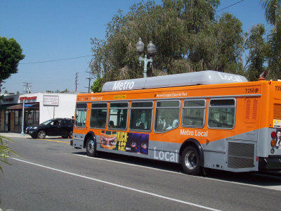 公交车伸咸猪手 美亚裔男被以精神病关押(图