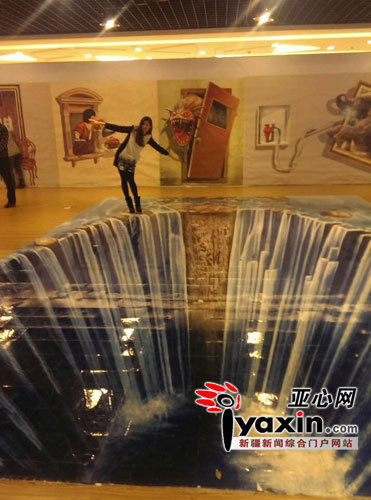 亚心论坛携手974音乐地图带市民体验首届3D魔