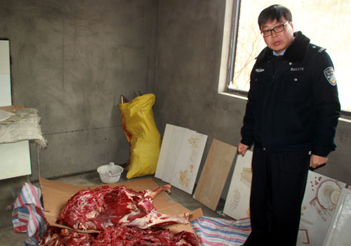 孝昌查获贩卖病死牛肉180余公斤(图)