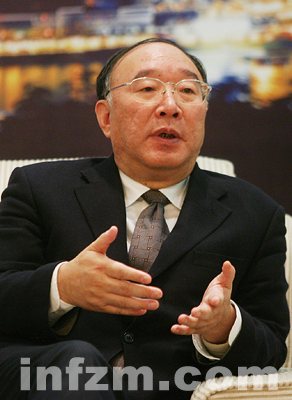 黄奇帆解密重庆经济增长:全国保8重庆冲14