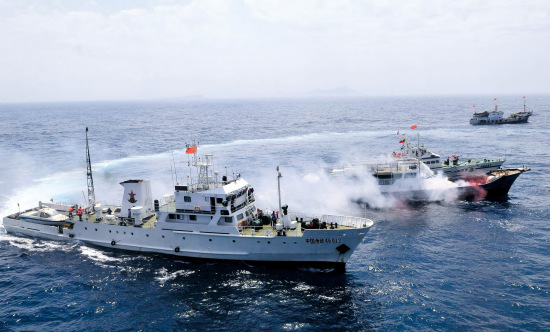 中国舰艇在南海巡逻
