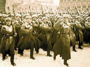 1941年苏联GDP_2020年中国gdp(2)