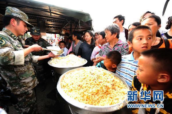 云南盈江地震灾区现场纪实(组图)