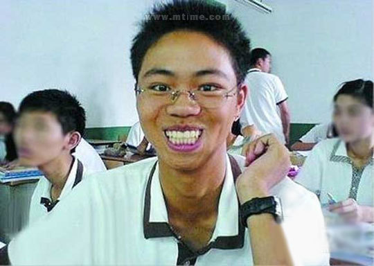 2011网络红人top10出炉 干露露浴室征婚no1(图