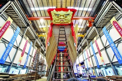 仿古郑和宝船主船体昨日落成