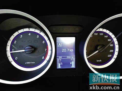 �������¡��Լݶ���V5����1.5MT