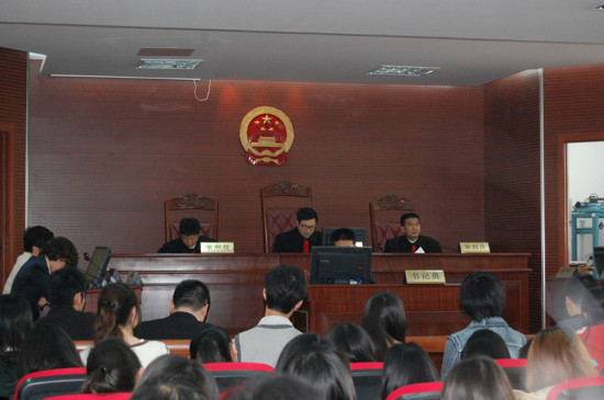 南京中院知识产权案在南师大模拟法庭开庭