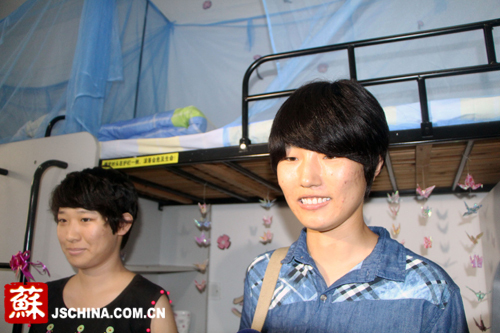 新生白血病女孩入学南航 坚持学习续写不平凡