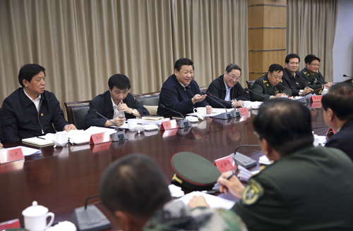 习近平:为确保新疆社会稳定和长治久安提供坚