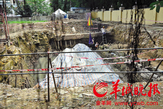 广州北京路挖出清代古船遗址已清理出3艘均为木制-图片版权归原作者所有